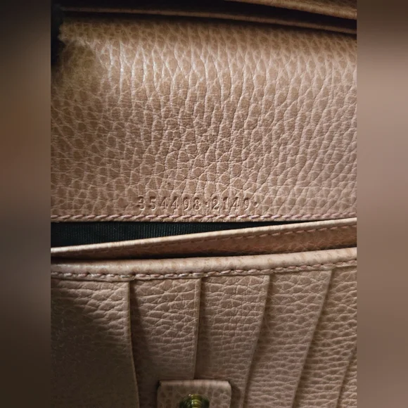 Gucci Dollar Swing Continental Wallet - Picture 14 of 15
